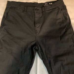 Men’s slim fit chino pants